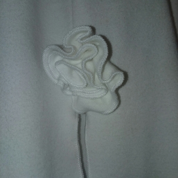 Top - Picture 3 of 5